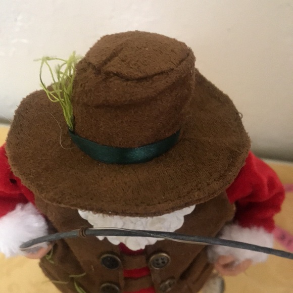 NWT Collectible Fishing Santa - Picture 9 of 12